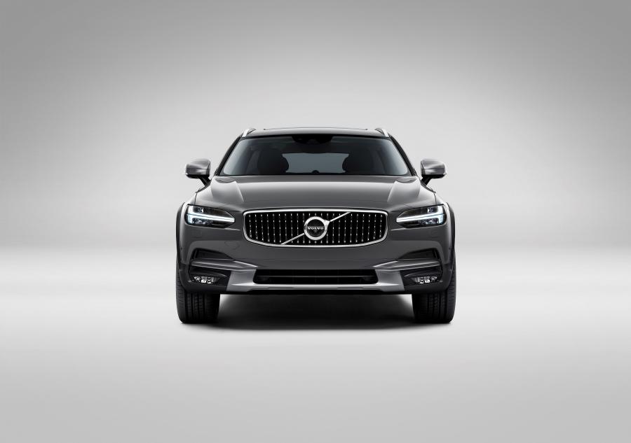  Volvo V90 T6 Cross Country 2016 года  (фото 30 из 104)